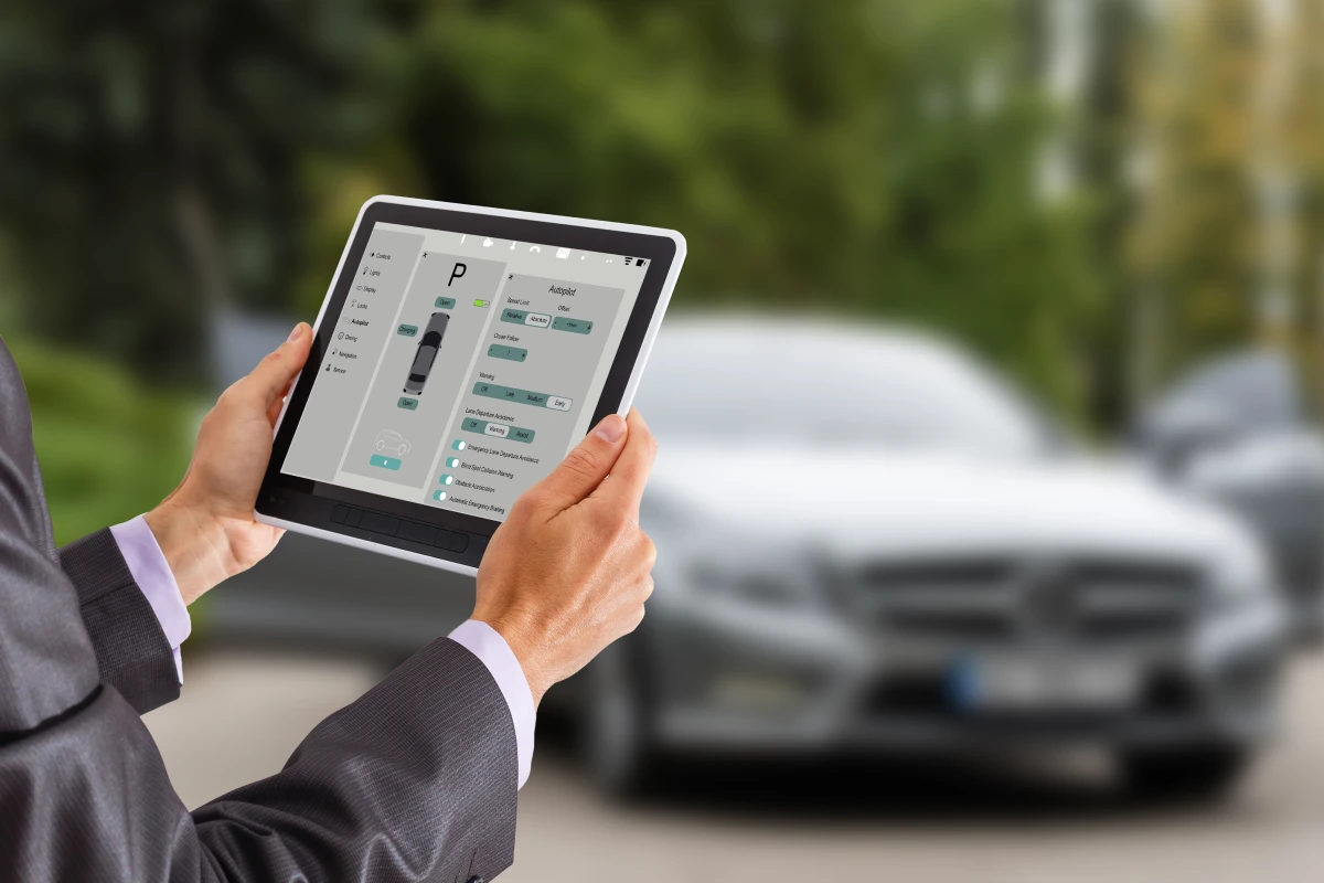 Vehicle Security Alerts & Notifications image 001